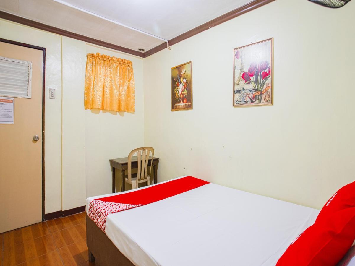 Oyo 802 Ka Farah'S Inn Antipolo Exterior foto